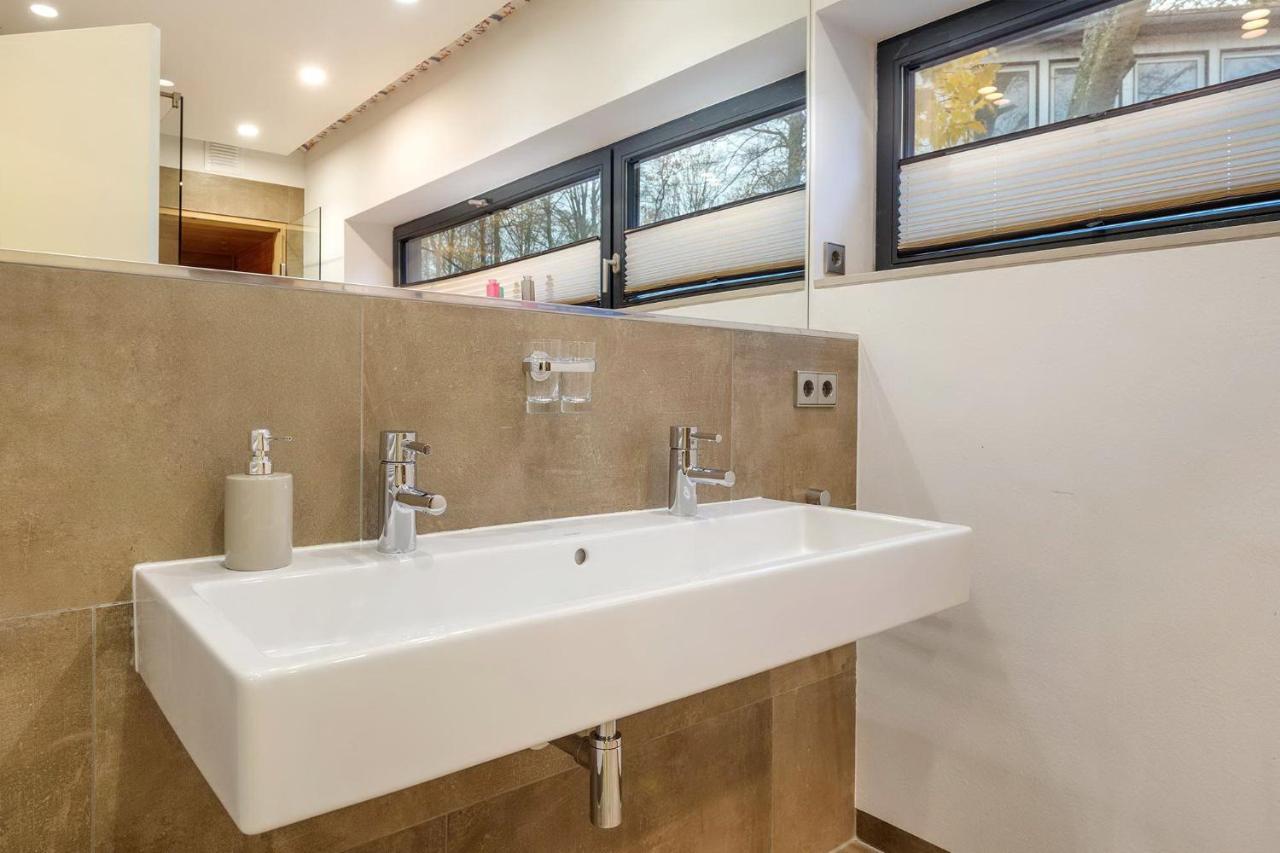 Die Strandvilla Achterdeck Sellin  المظهر الخارجي الصورة